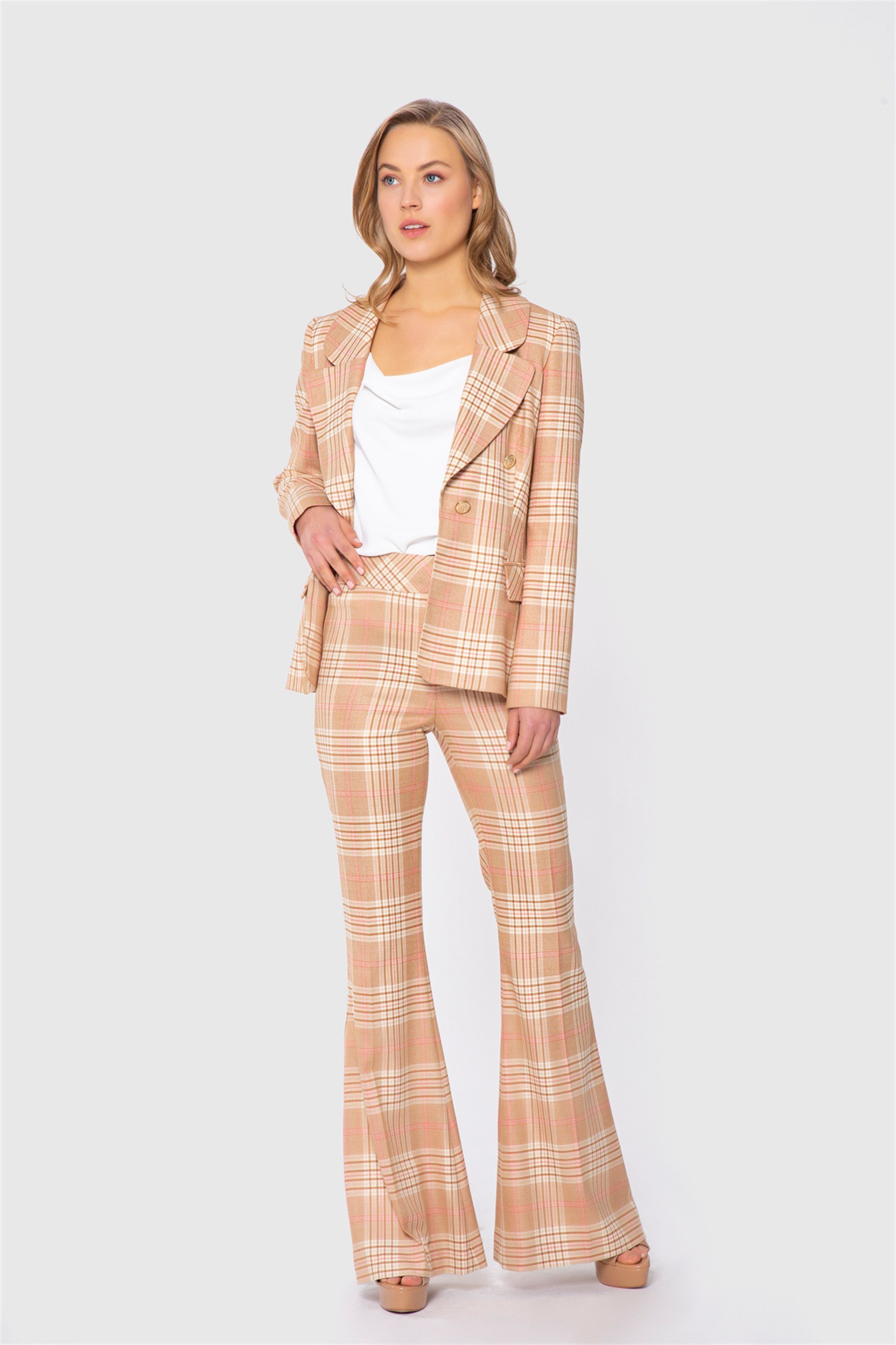 Ekose Geniş Paça Takım Elbise