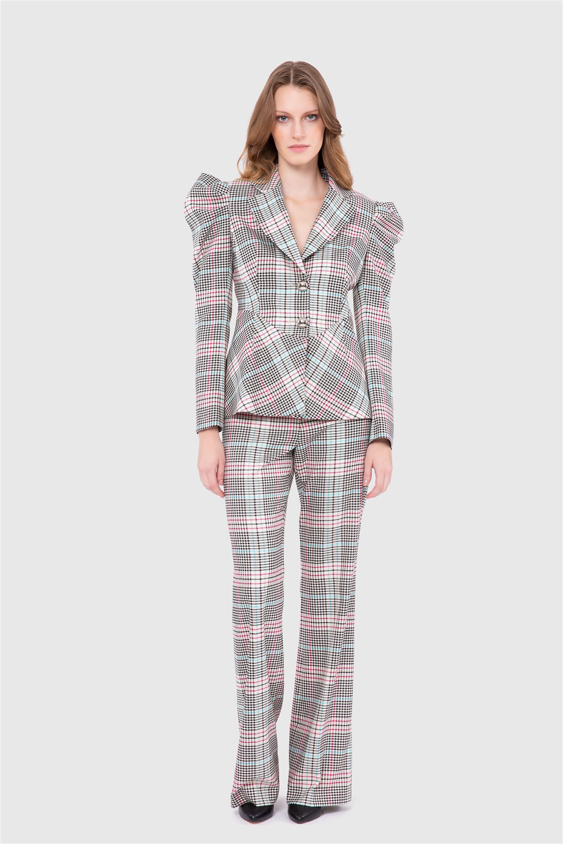 Ekose Yüksek Omuz Detaylı Takım Elbise