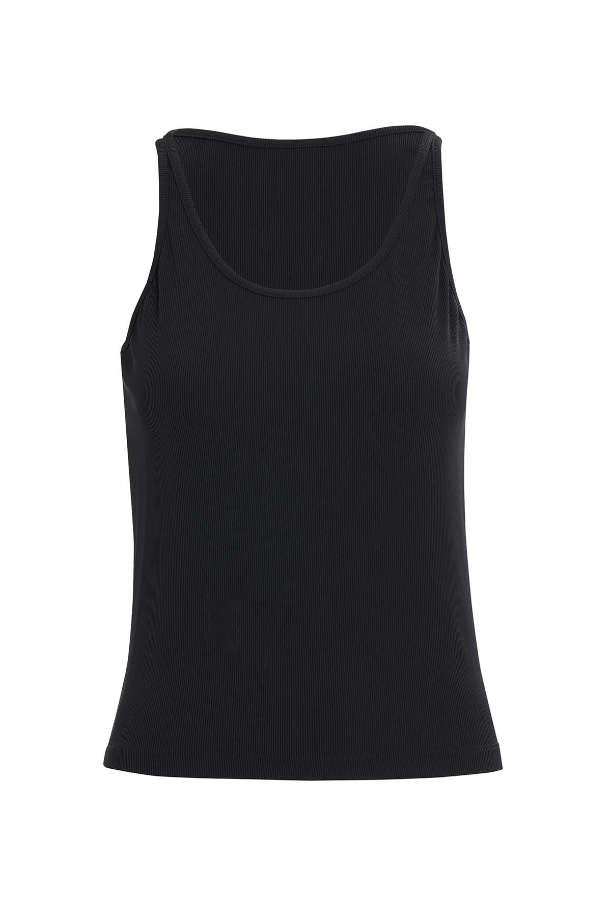 Sıfır Kollu Ekru Basıc Bluz