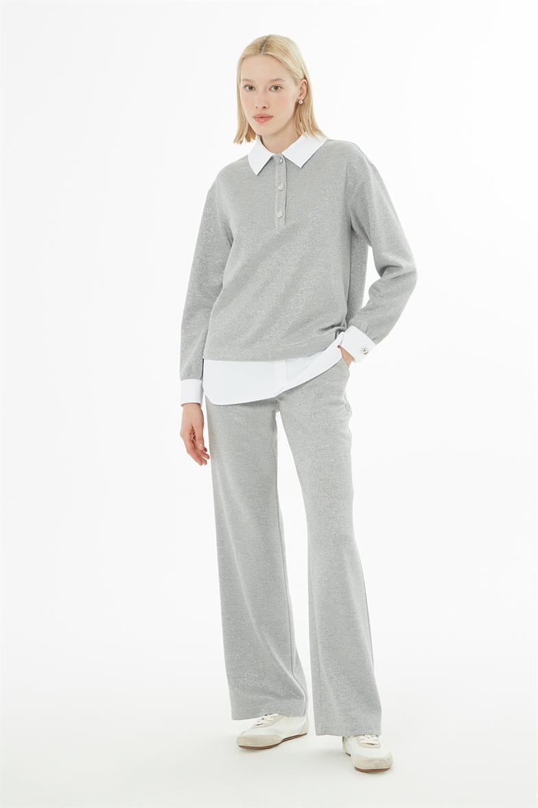 Beyaz Gömlek Görünümlü  Gri Simli Takım