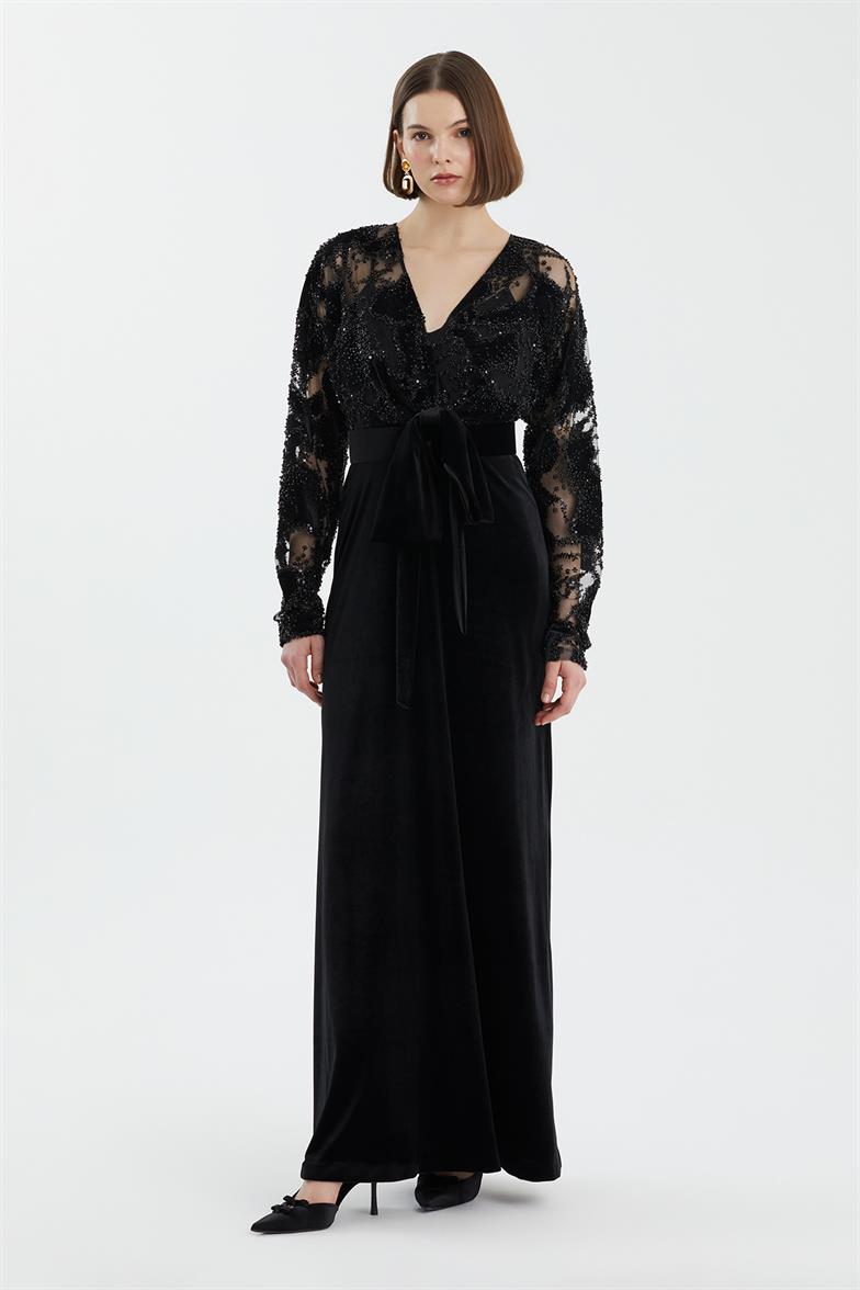 Kemer Detaylı Siyah Uzun Elbise