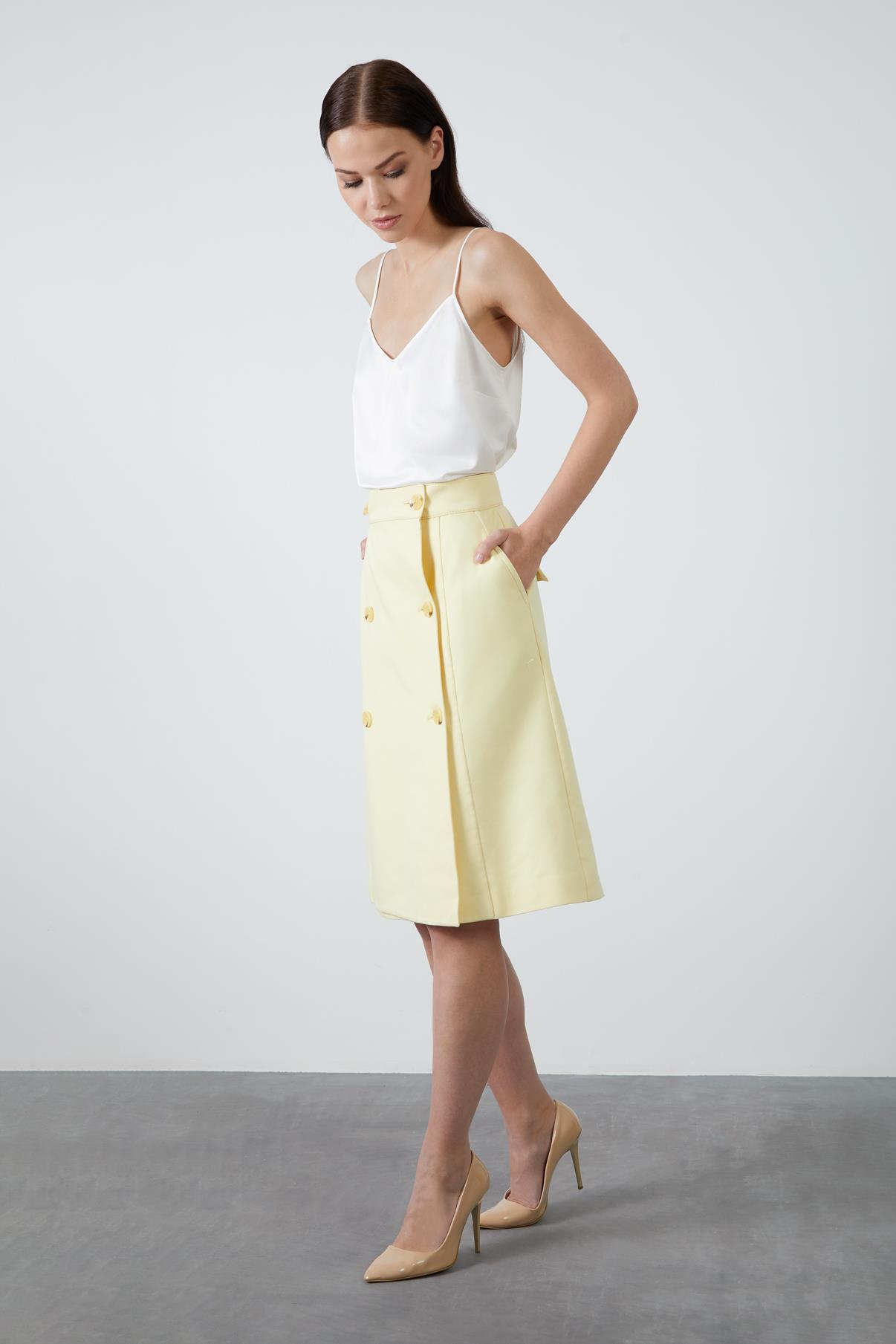 Bone Button Closure Skirt