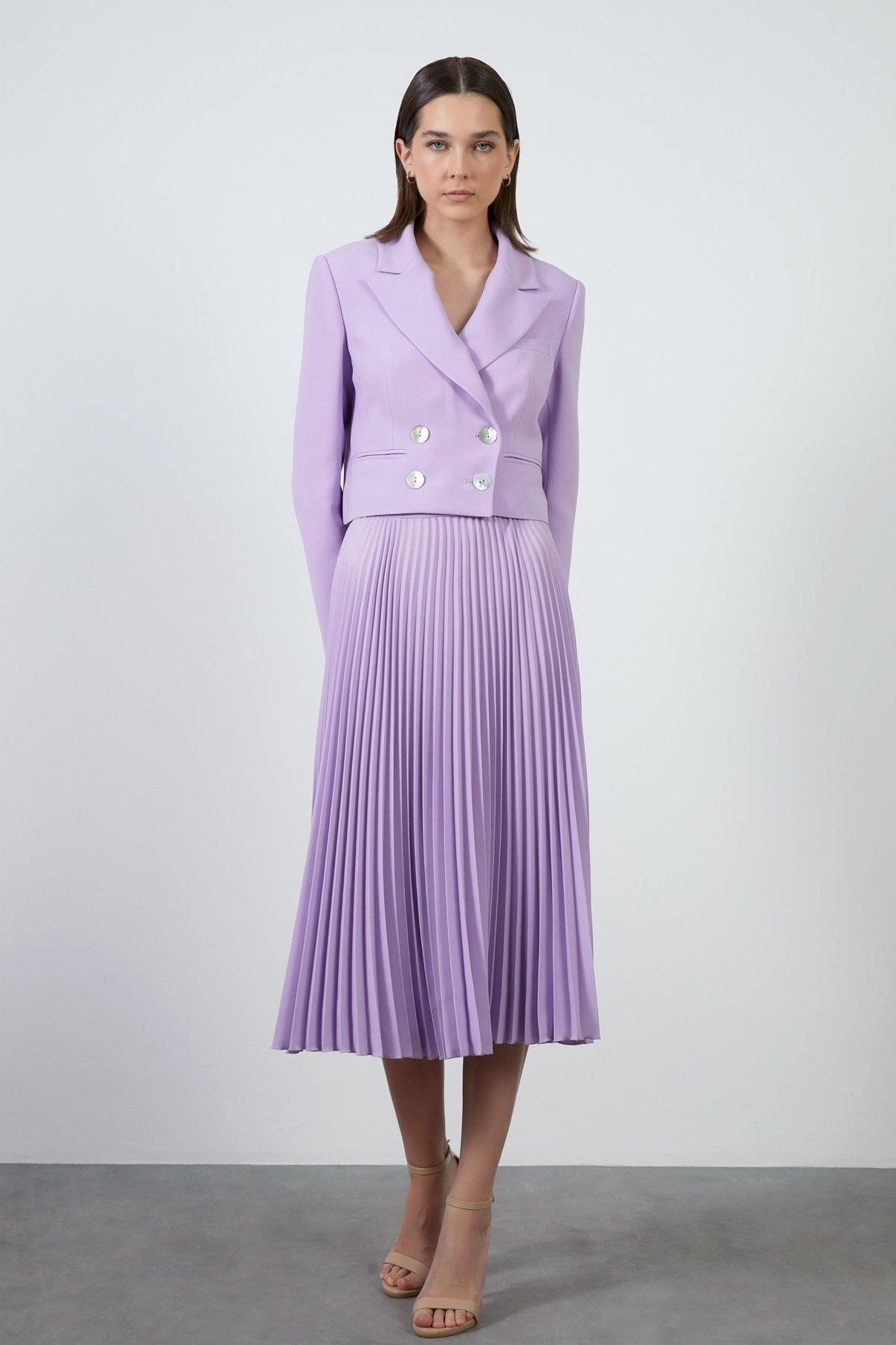 Lilac Set with Pleated Skirt Short Jacket and Mother-of-Pearl Buttons