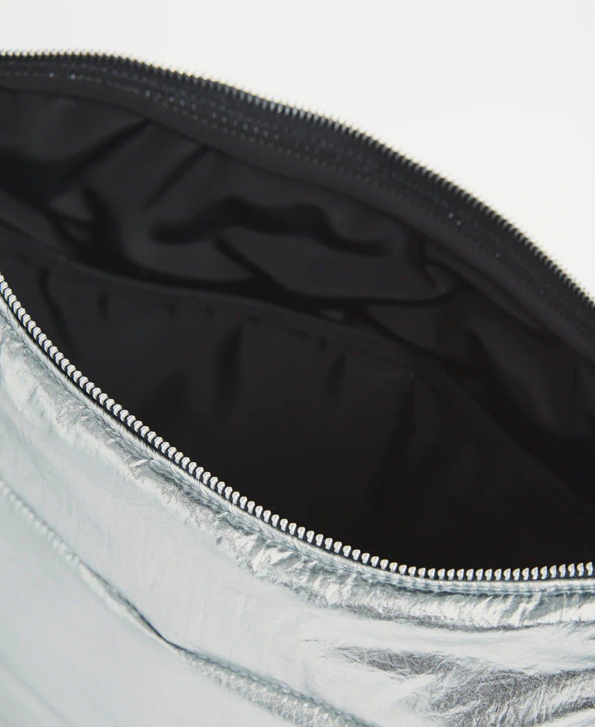Wouf Omuz Çantası Large Crossbody Bag Quilted Silver Glossy