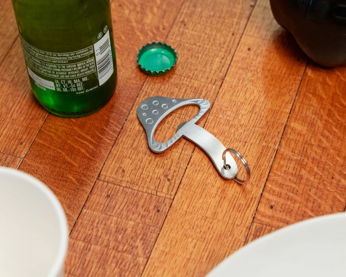 Kikkerland Mushroom Keychain Bottle Opener-Şişe Açacağı Anahtarlık Mantar