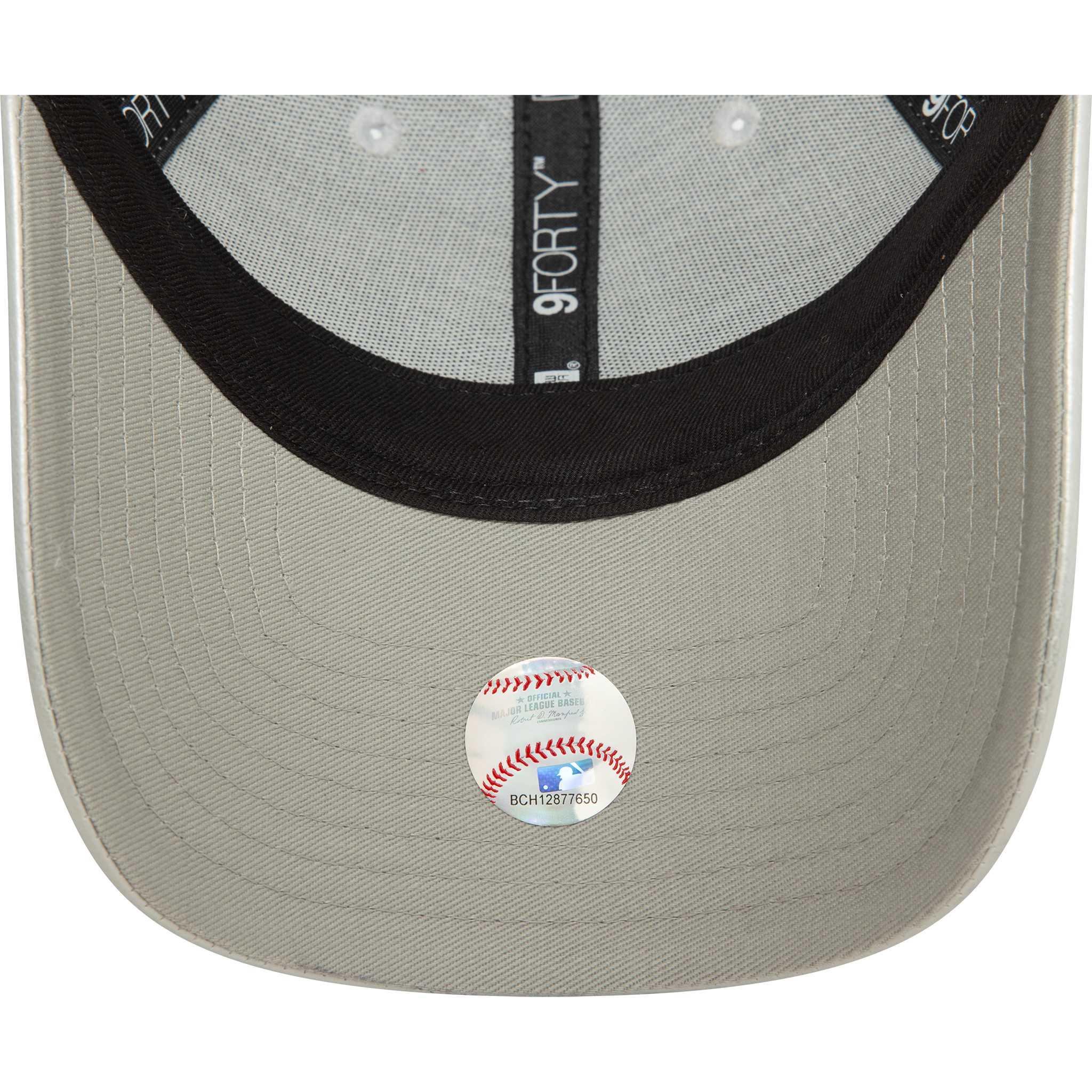 New Era Kadın Şapka 9forty Wmns Midi PU New York Yankees MTSMTS