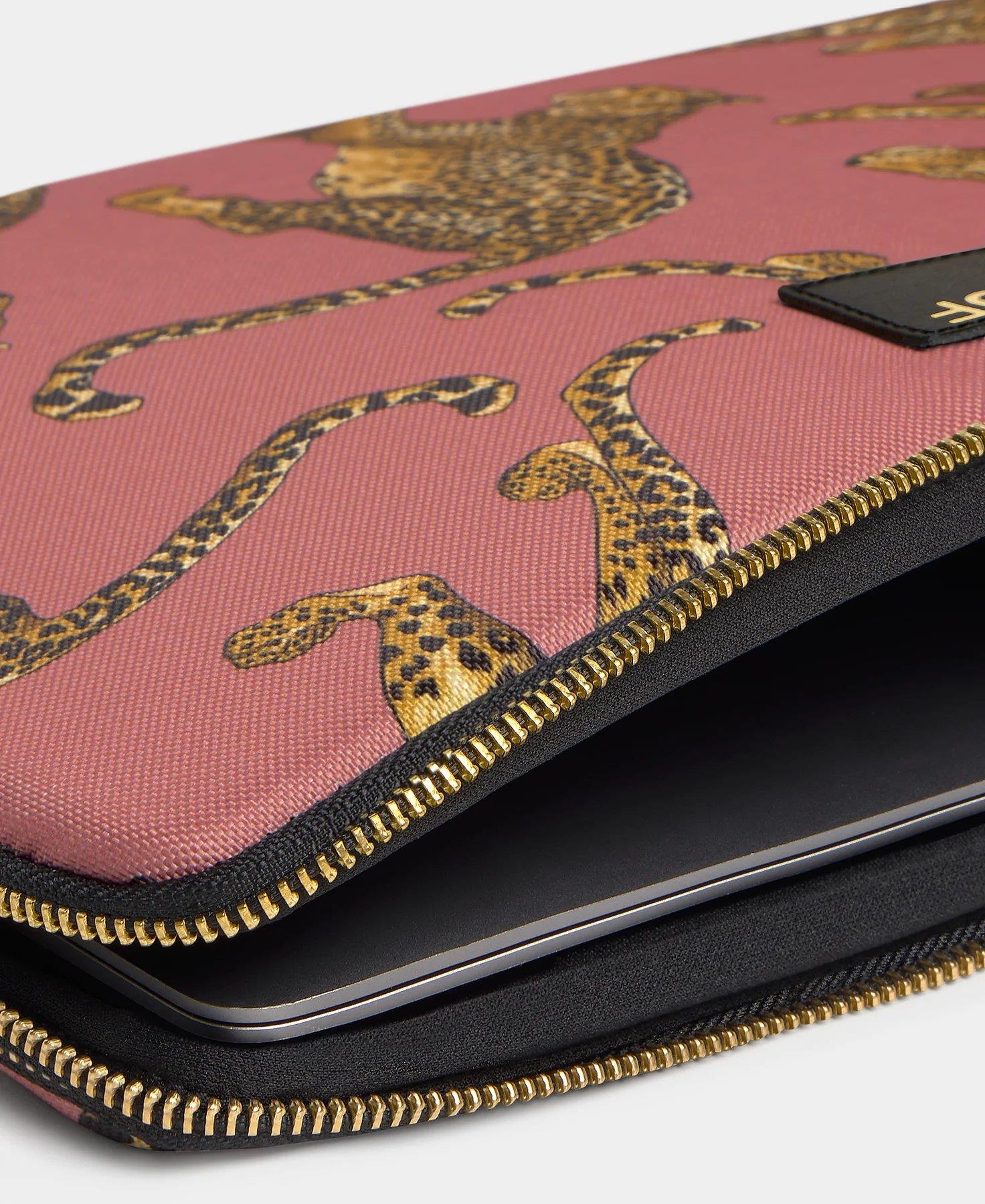 Wouf Laptop Kılıfı Daily Collection Blush Leopard 15