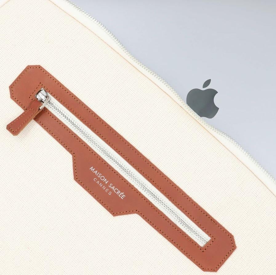 Maison Sacrée Laptop Çantası Eze Kanvas 15