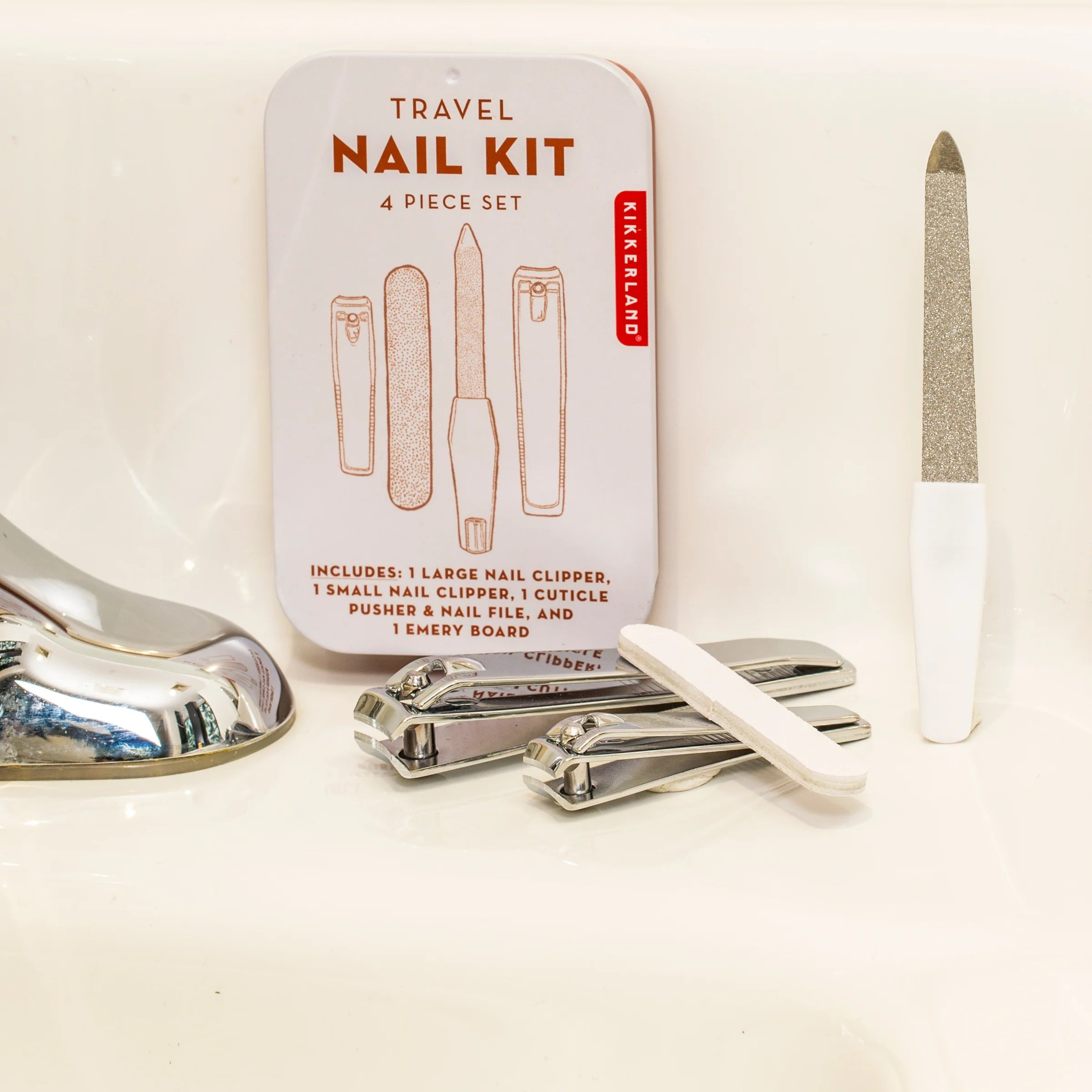 Kikkerland Travel Nail Kit-Manikür Seti Seyahat