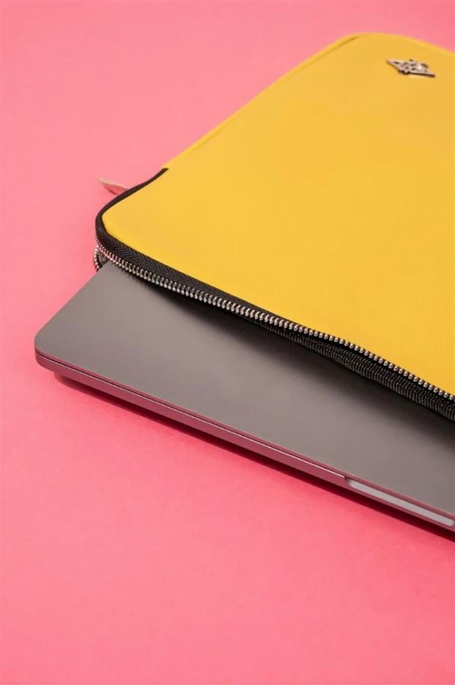 Dellel Laptop Kılıfı Sarı 15
