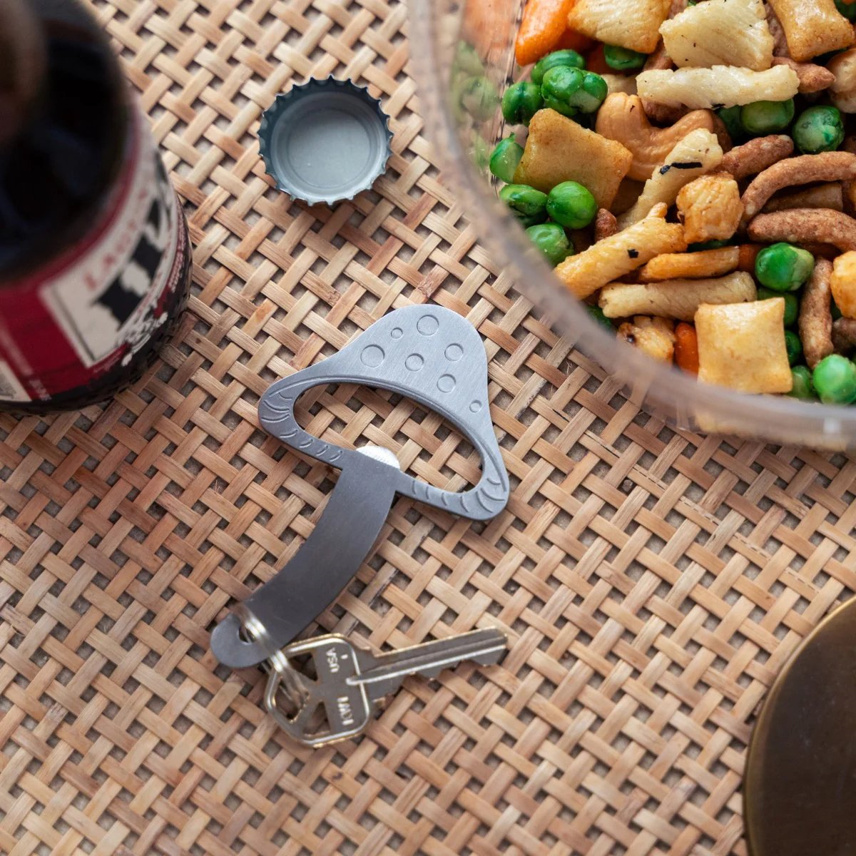 Kikkerland Mushroom Keychain Bottle Opener-Şişe Açacağı Anahtarlık Mantar