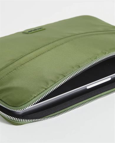 Wouf Laptop Kılıfı Downtown Dublin 13