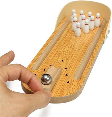 Ahşap Masaüstü Bowling Oyunu