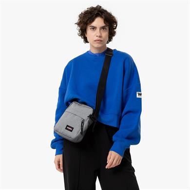 Eastpak Omuz Askılı Mini Çanta The Bigger One Sunday Grey