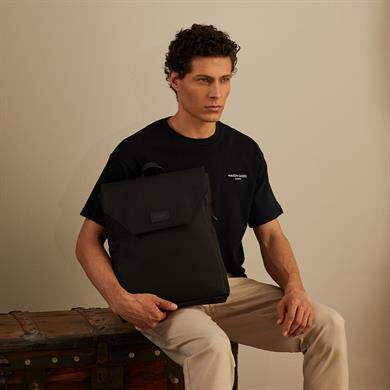 Maison Sacrée Sırt Çantası Ferrat Black 17