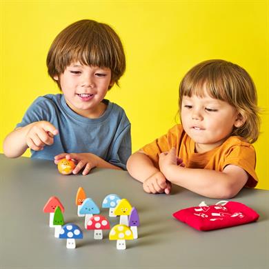 Kikkerland Mini Mushroom Bowling Ahşap Mini Bowling Seti