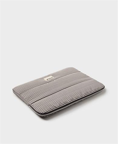 Wouf Laptop Kılıfı Quilted Chloe 13