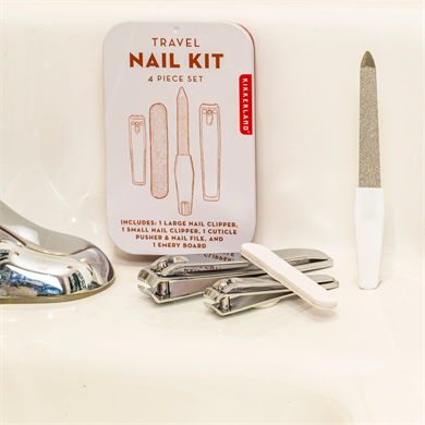 Kikkerland Travel Nail Kit-Manikür Seti Seyahat