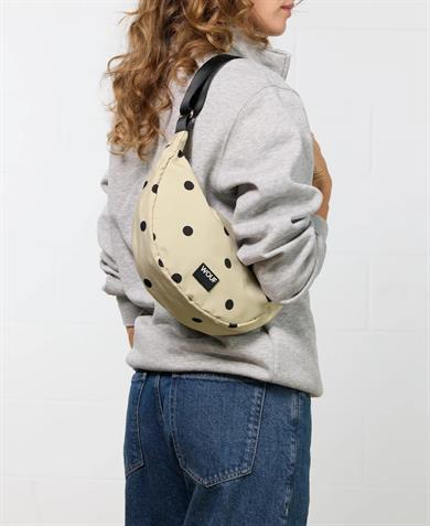 Wouf Omuz Çantası Half Moon Crossbody Bag Deauville