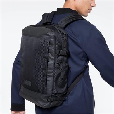 Eastpak Sırt Çantası Tecum M Cnnct Coat