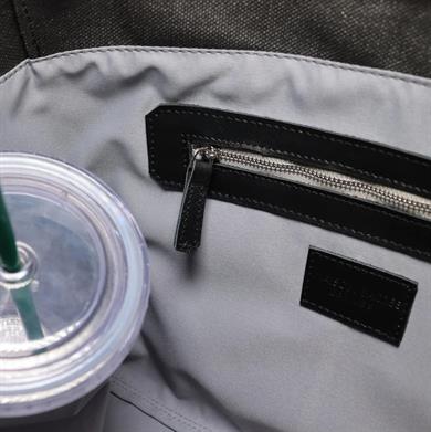 Maison Sacrée Omuz Çantası Miramar Siyah