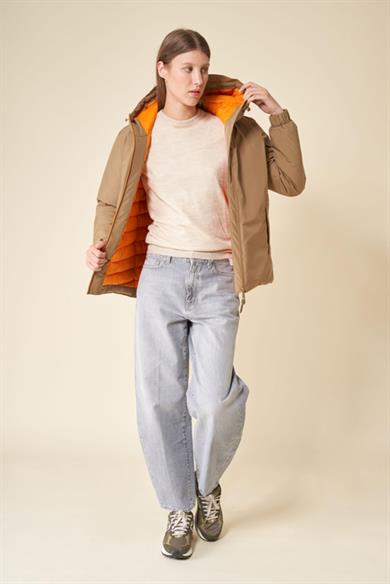 Tanta Flaque Mont Elmwood