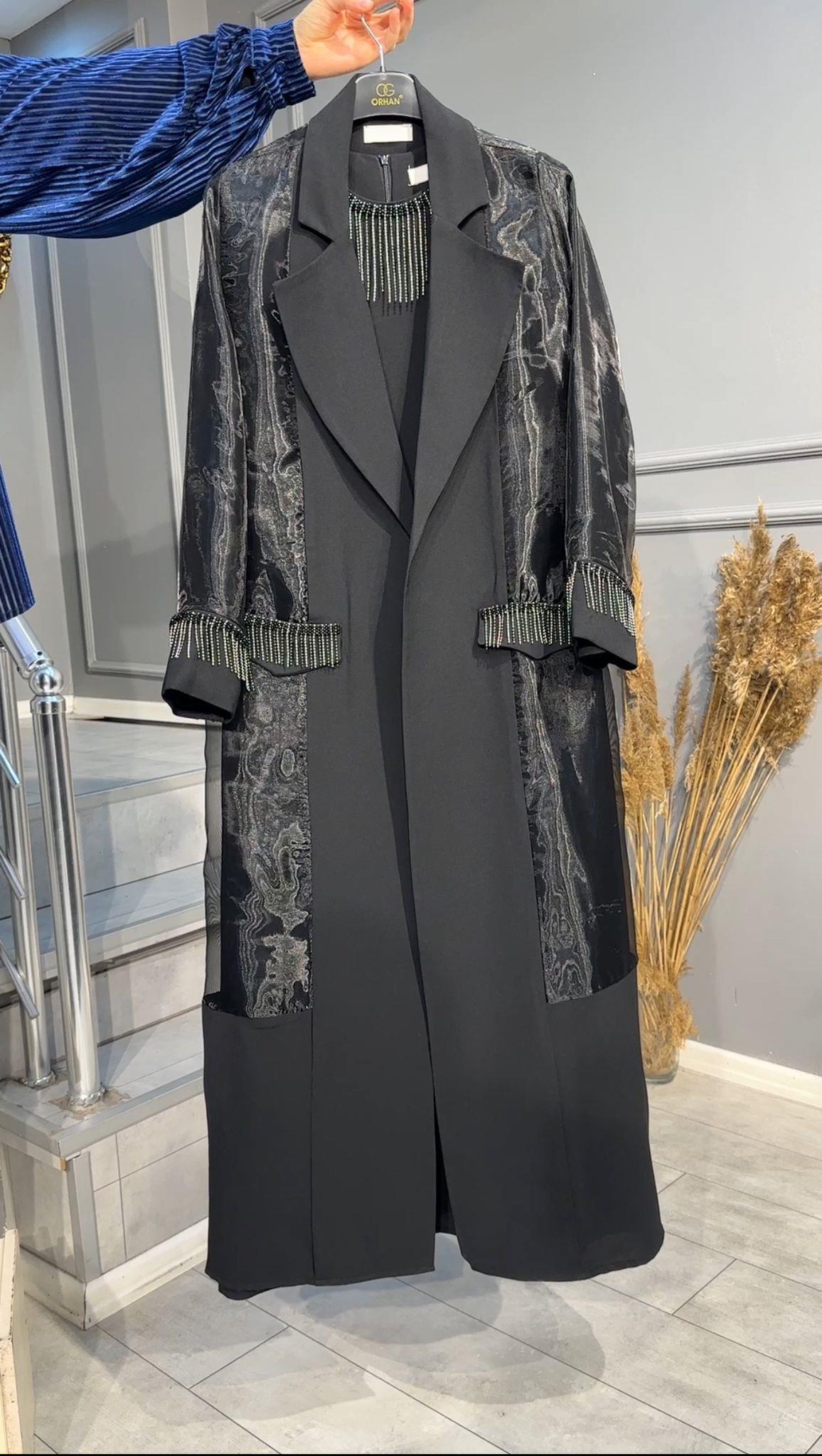 NEON 4507 ÖZEL KOLEKSİYON TAMAMEN TAŞ İŞLEMELİ LÜKS ORGANZE ABAYA TAKIM MODELİMİZ