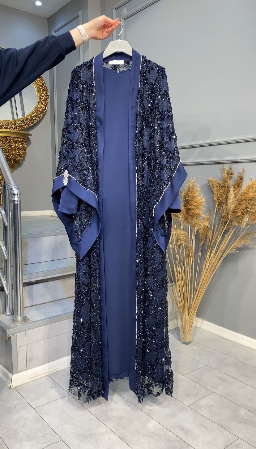 NEVON 2370 GÜPÜR VE PUL İŞLEME DETAYLI İTHAL KREP ABAYA TAKIM
