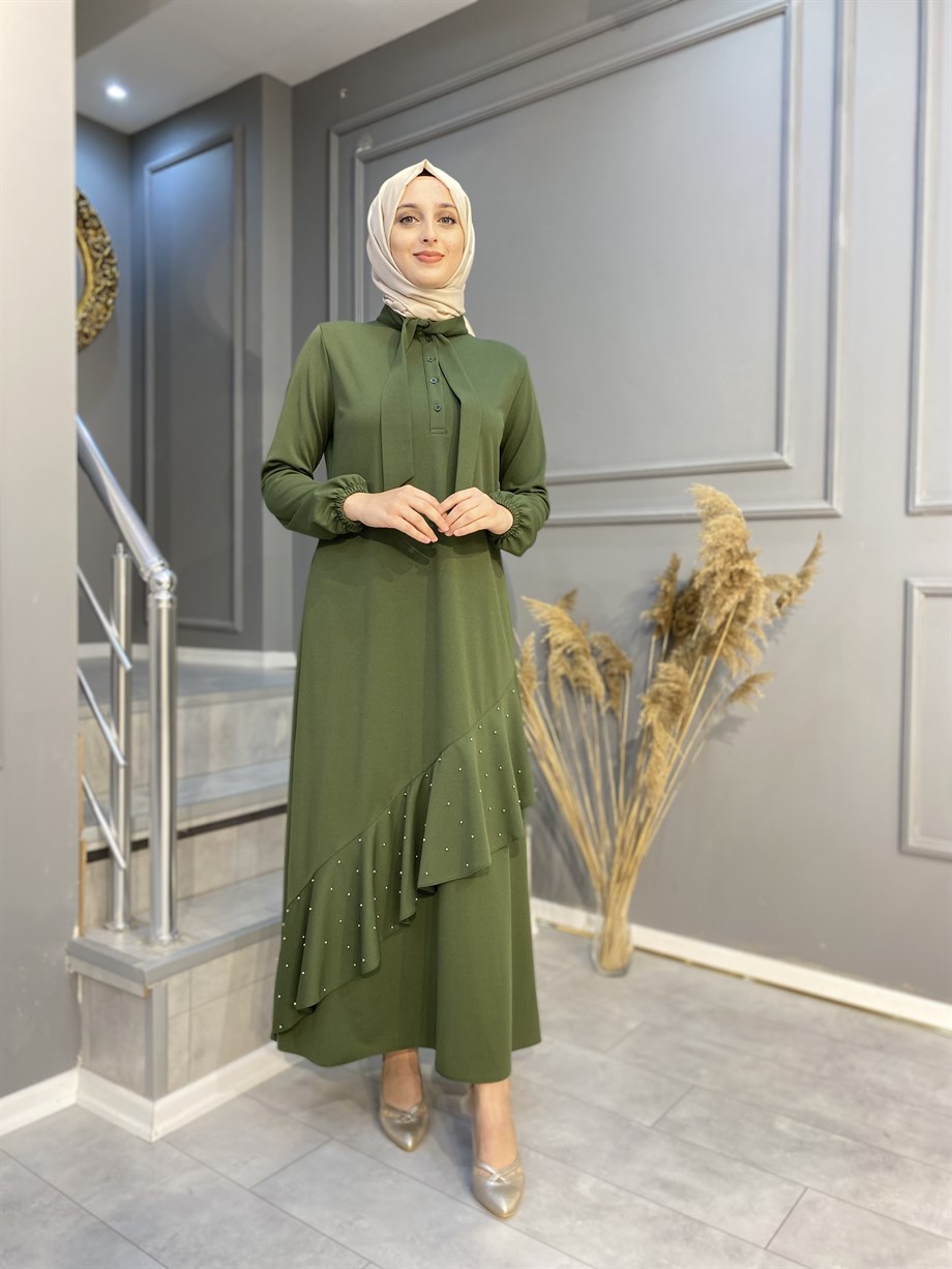 Nevon Taş İşleme ve Fırfır Detaylı  Elbise 