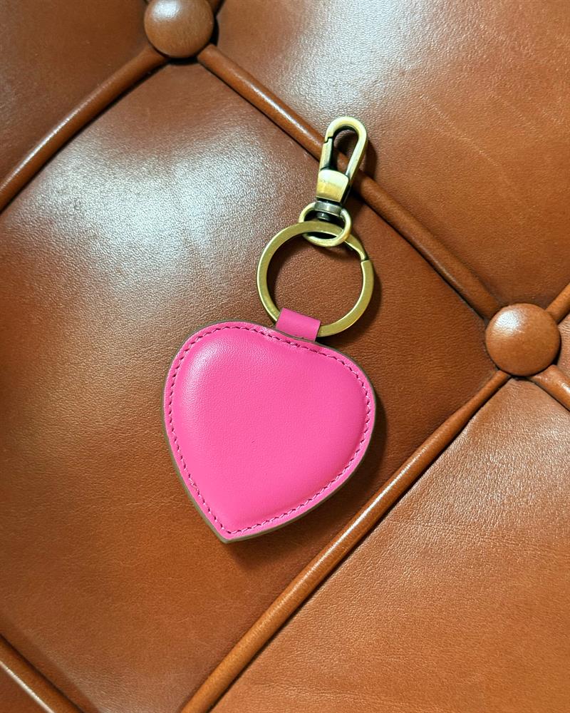 Düz Deri Kalp Anahtarlık Koyu Pembe