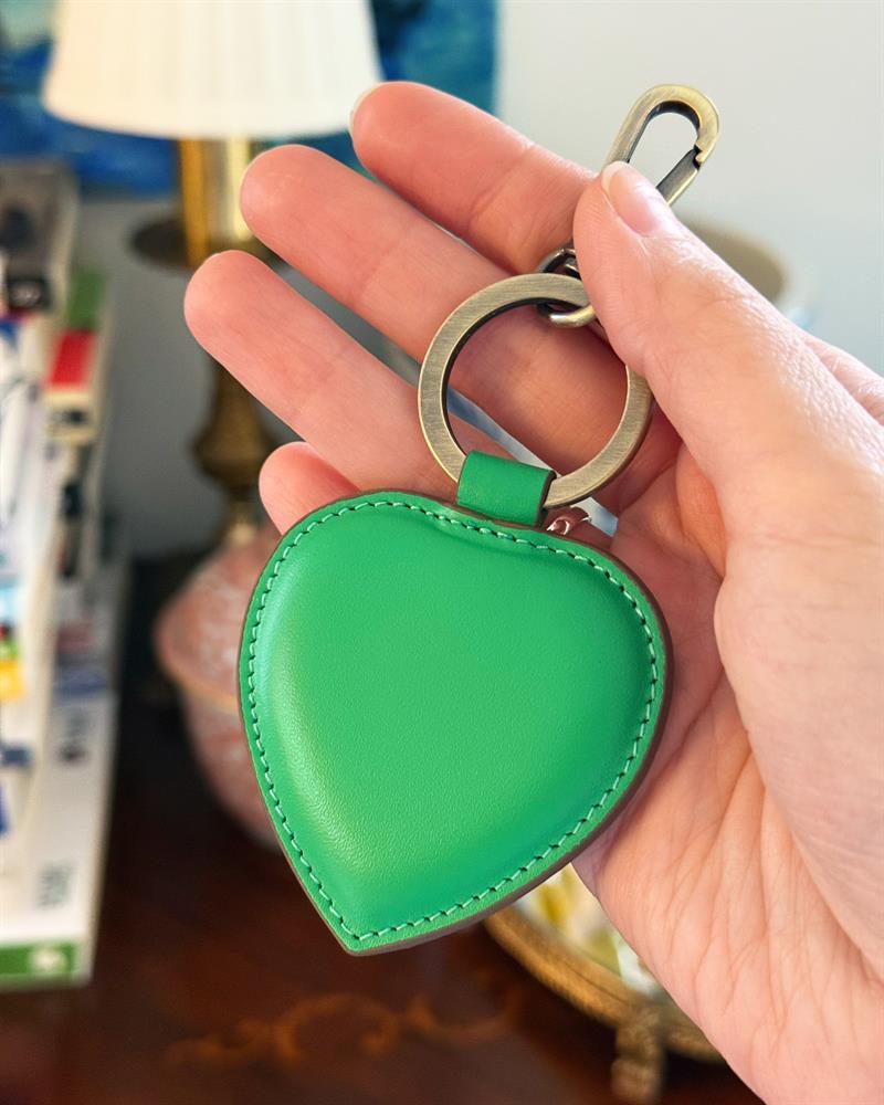 Düz Deri Kalp Anahtarlık Yeşil