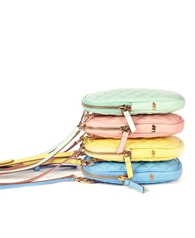 Kapitone Desenli Askılı Deri Mini Çanta Açık Sarı