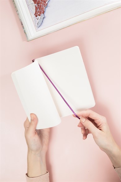 Orta Boy Mor Yılan Baskı Deri Defter 12 x 17 Çizgisiz