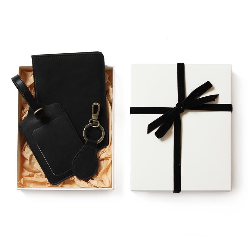 Siyah Deri Pasaport Kılıfı, Valiz Etiketi ve Anahtarlık Hediye Kutusu