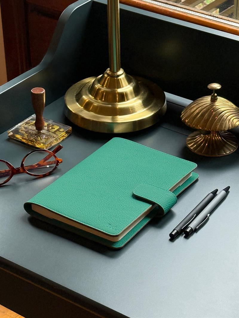 Yeşil Deri Kılıf ve A5 Defter