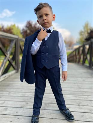 Lacivert Beş Parça Erkek Çocuk Takım Elbise