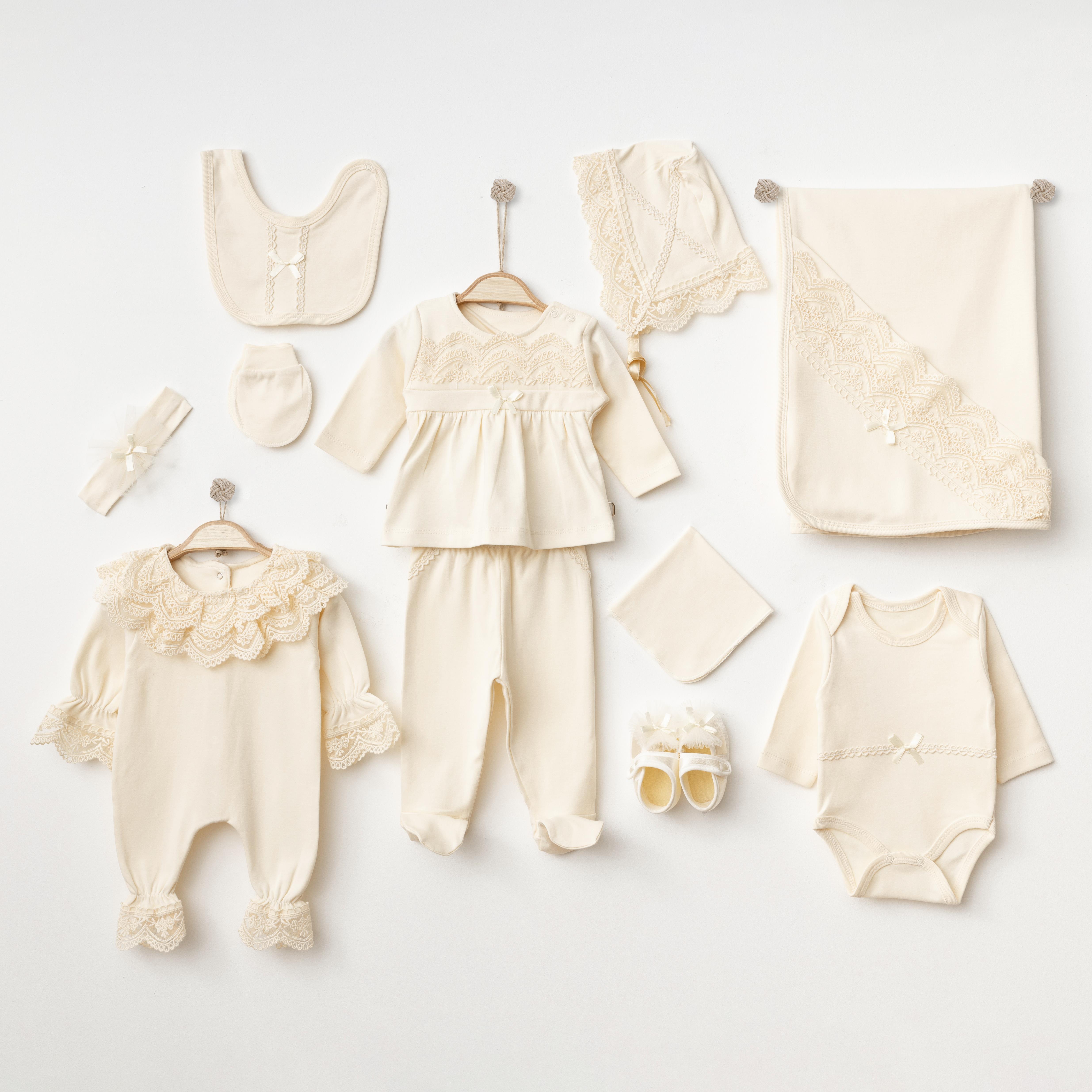 Ekru Güpürlü 10 Parça Kız Bebek Hastane Çıkışı Takımı