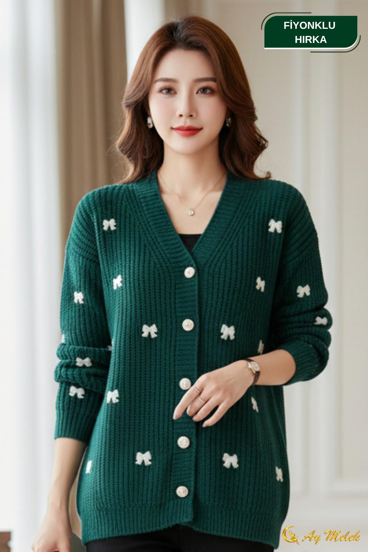 Kadın Triko Hırka Düğmeli V Yaka Kısa Fiyonk Detaylı Dokulu Hırka