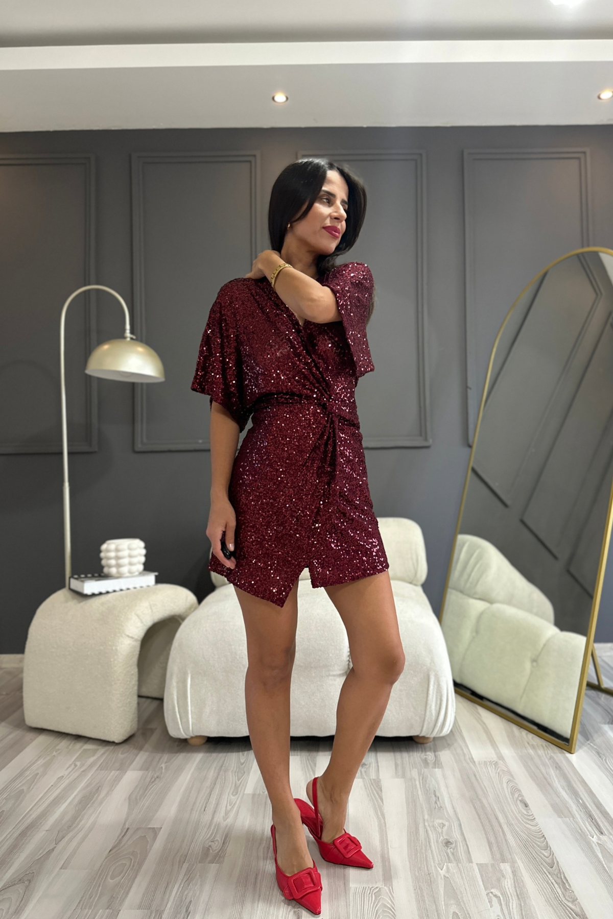 Bordo Payetli Sırt Dekolteli  Elbise