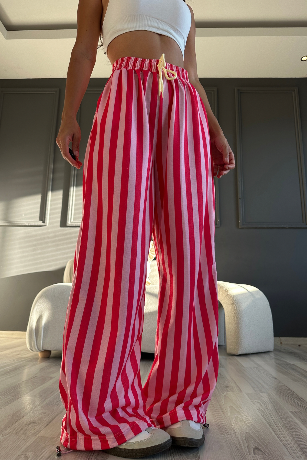 Pembe Çizgili Tasarım Pantolon 