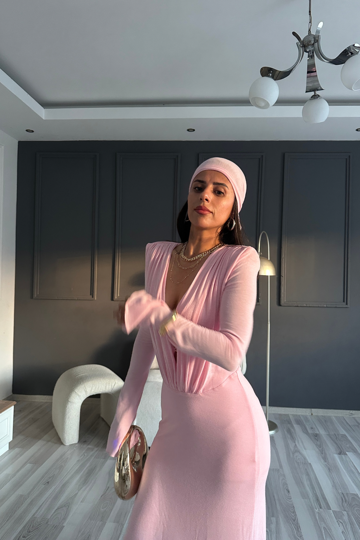 Pembe Dökümlü Düğme Detaylı Fular Parçalı Astarlı Elbise