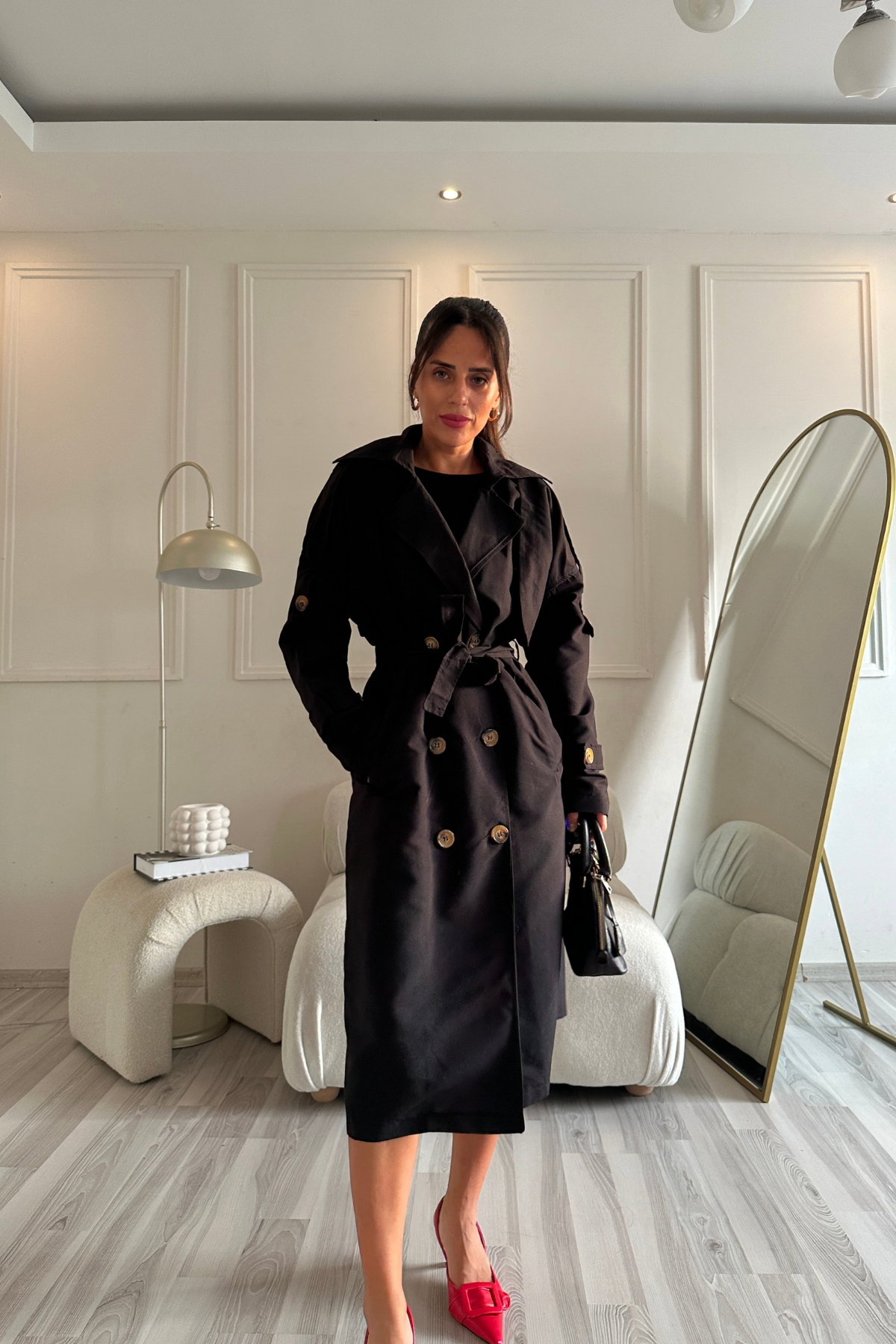 Siyah Kuşaklı Trençkot