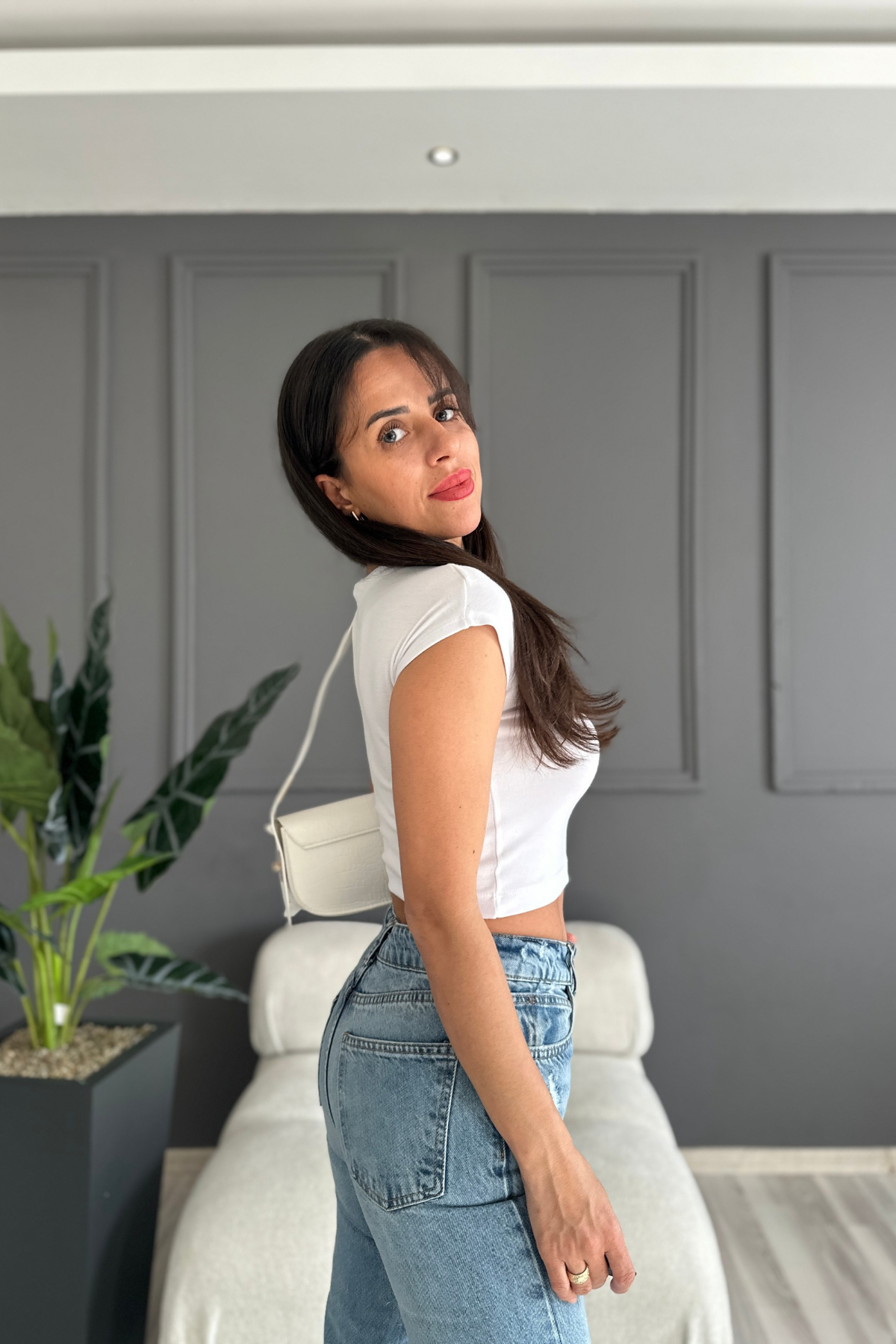 Süper Kumaş Ultra Esnek Beyaz Crop T-shirt