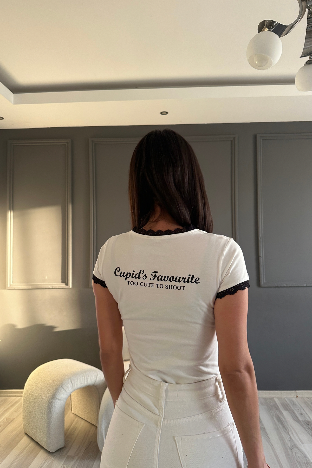 Yaka Kol Dantel Detay Beyaz Tshirt 