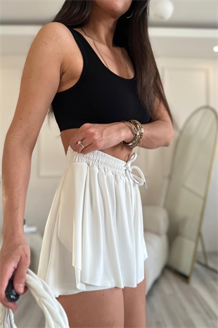 Beyaz  İçi Şortlu Likralı Etek