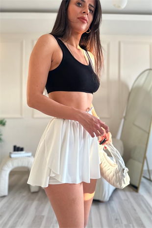 Beyaz  İçi Şortlu Likralı Etek