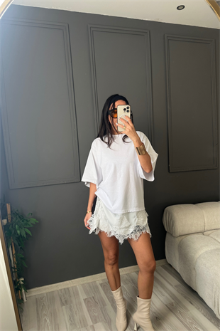 Beyaz Saten Dantelli Tshirt Elbise