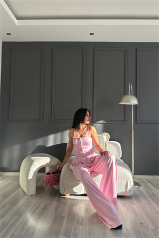 Pembe  Dantel Detaylı Askılı Modal Kumaş Takım
