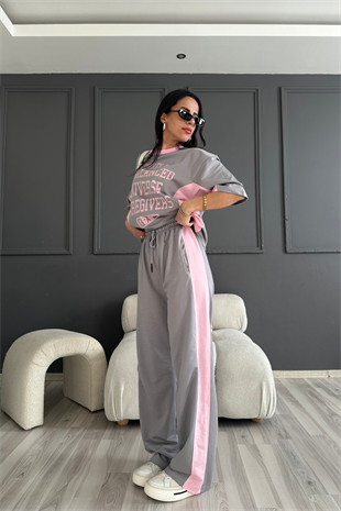 Pembe Gri Univres Takım