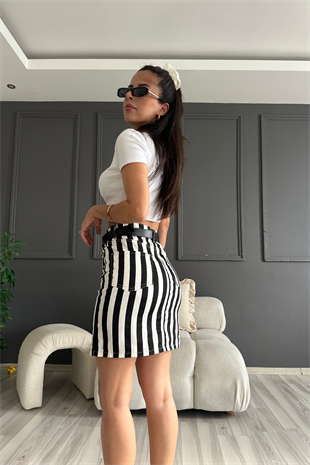 Siyah Çizgili Kemerli Etek